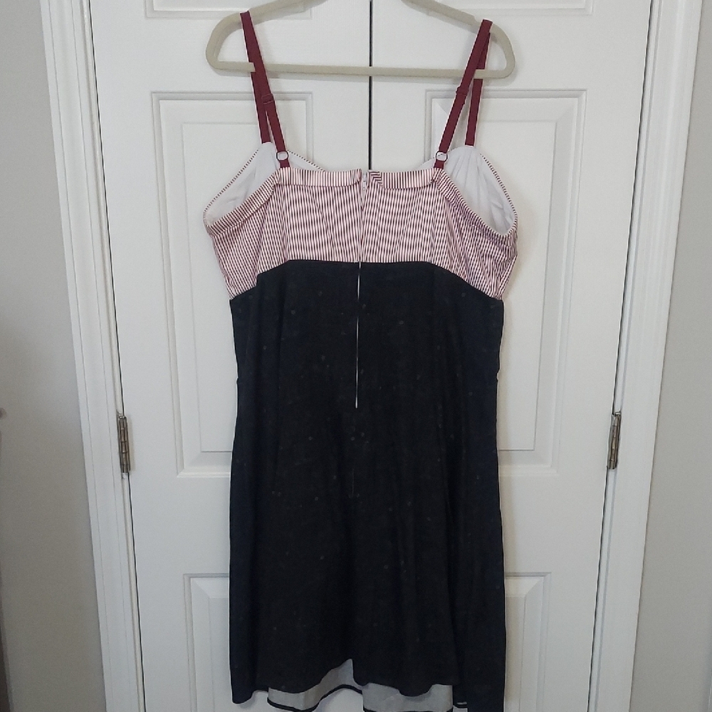 Torrid Doctor Who Eleventh Doctor Dress Sz 20 - Picture 5 of 9